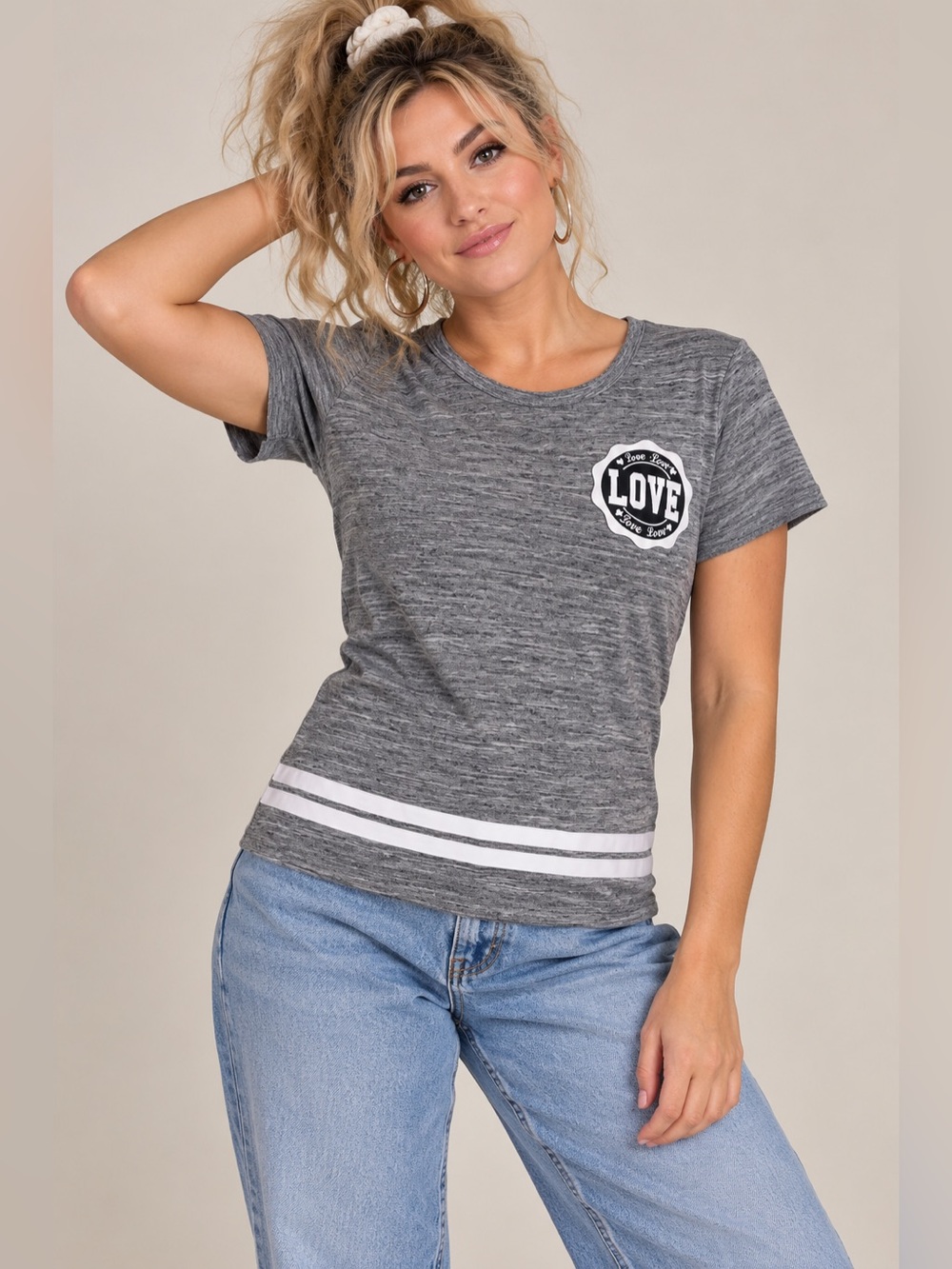 Reflex Women’s Gray LOVE Graphic Short Sleeve Shirt Size M Varsity Stripe Top